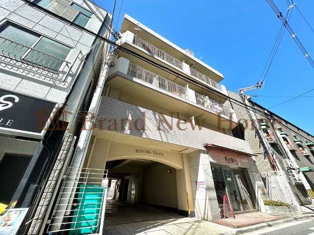 敷地内・建物