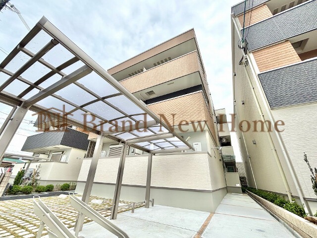 敷地内・建物