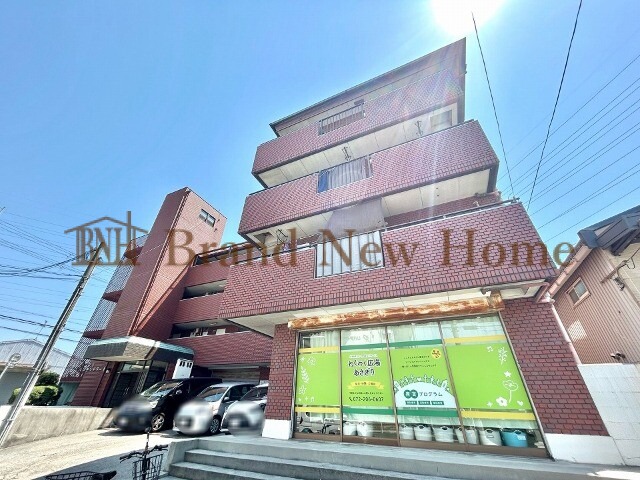 敷地内・建物