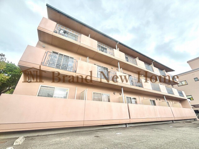 敷地内・建物
