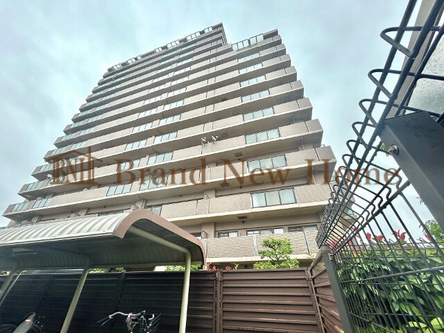 敷地内・建物