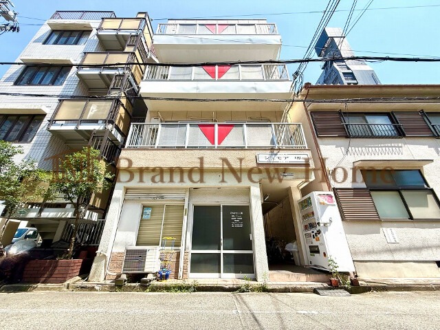 敷地内・建物