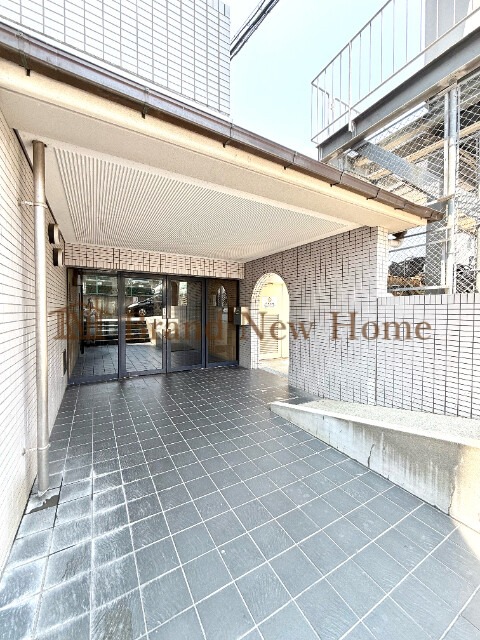 敷地内・建物