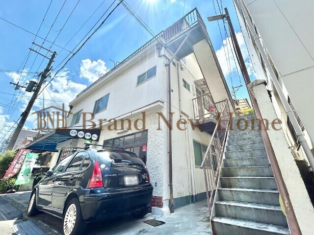 敷地内・建物