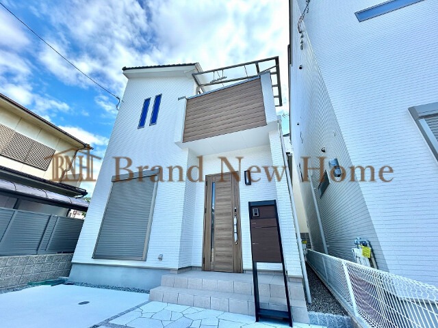 敷地内・建物