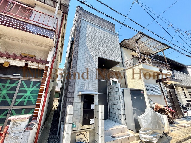 敷地内・建物