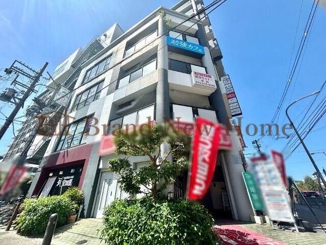 敷地内・建物