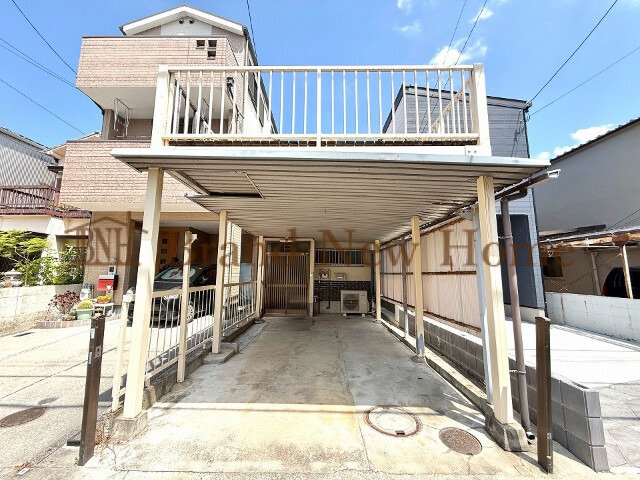 敷地内・建物