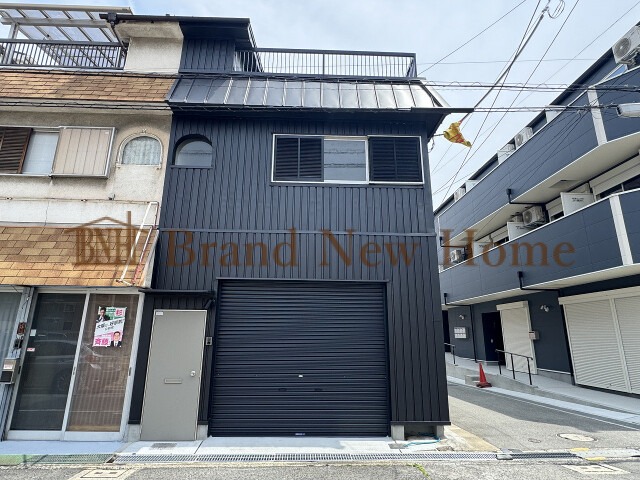 敷地内・建物