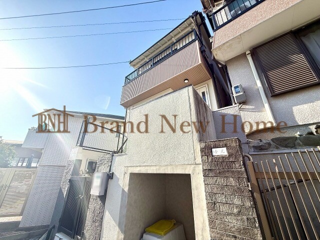 敷地内・建物