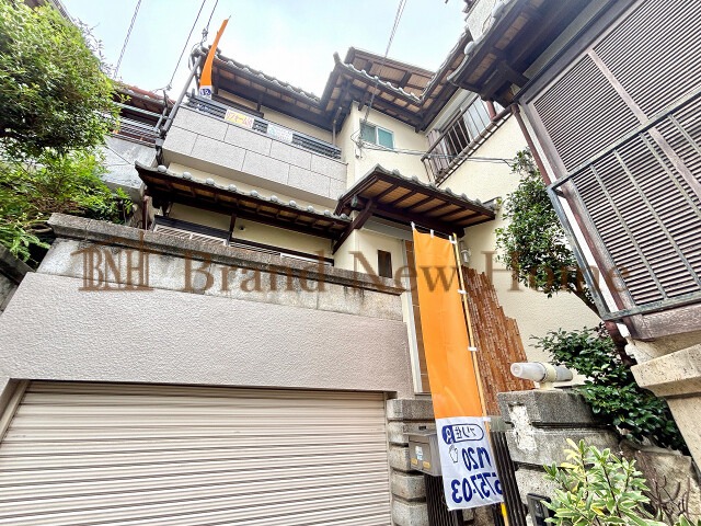 敷地内・建物