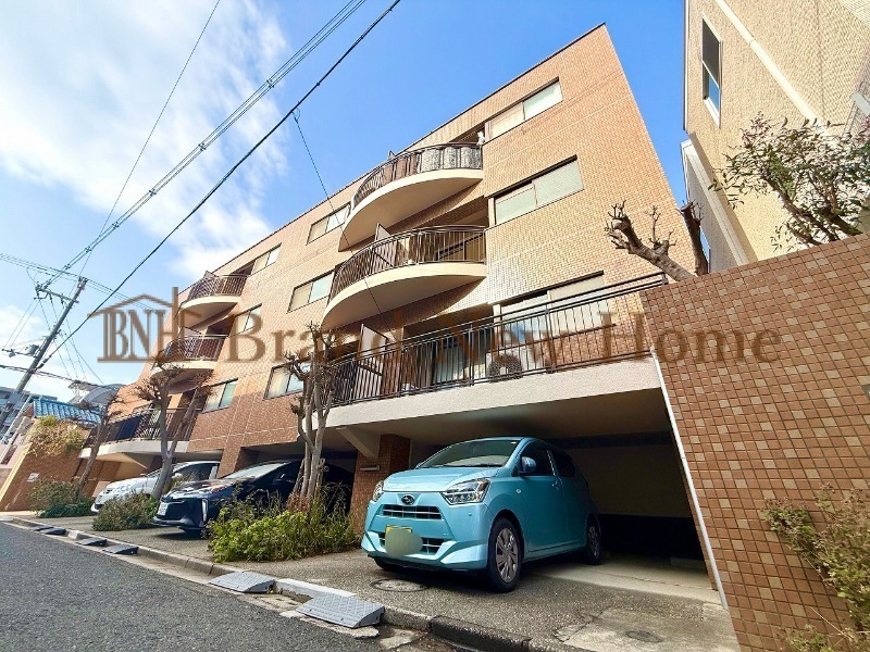 敷地内・建物
