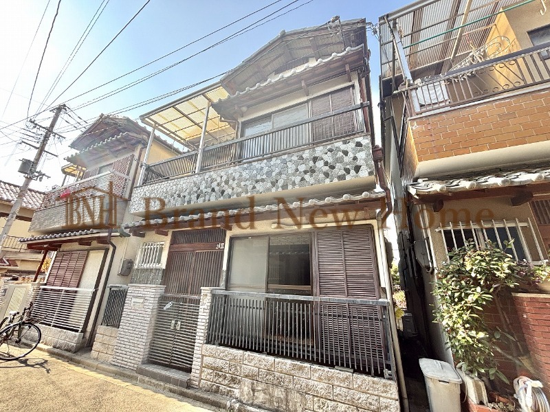 敷地内・建物