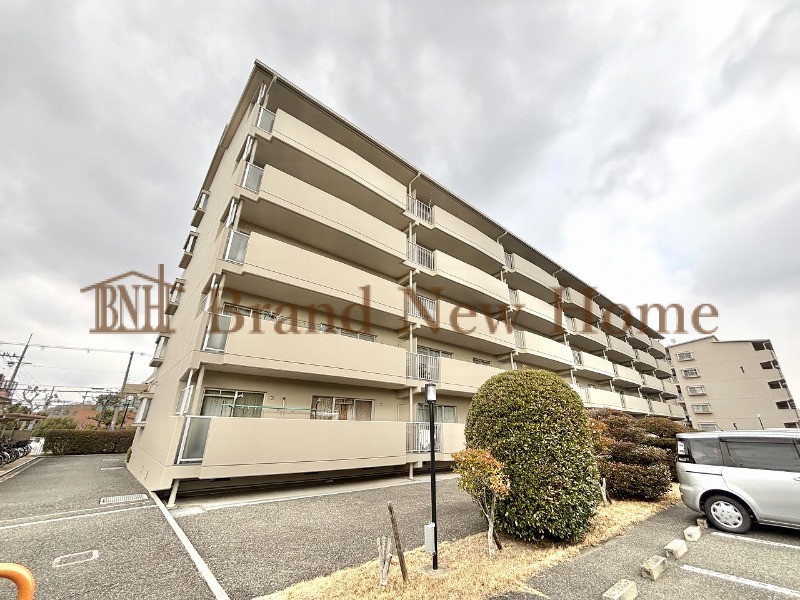 敷地内・建物