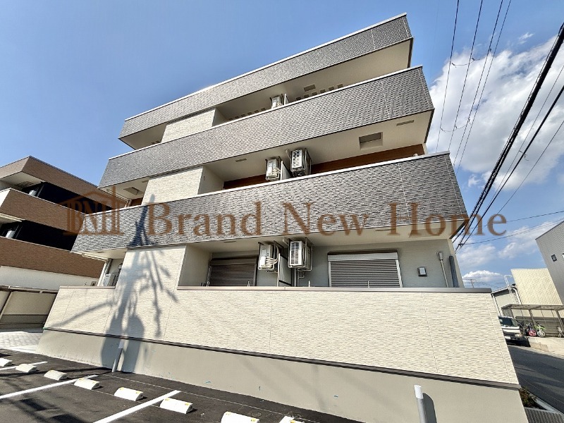敷地内・建物