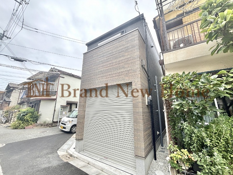 敷地内・建物