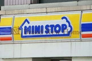 コンビニ