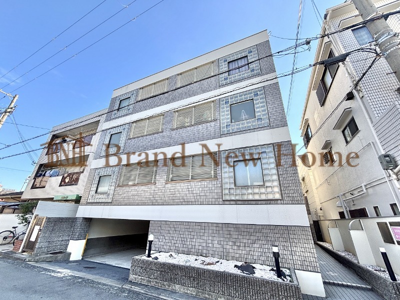 敷地内・建物